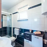 Appartement By The Sea - Lozice, - 18567 *