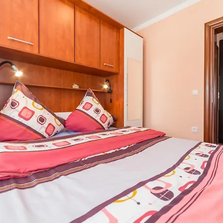 Apartment By The Sea - Lozice, - 18567 Vir